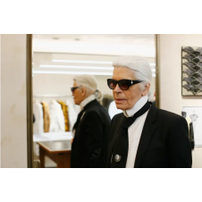 ANNA WINTOUR, CATHY HORYN AND MORE TOP CRITICS PAY TRIBUTE TO KARL LAGERFELD
